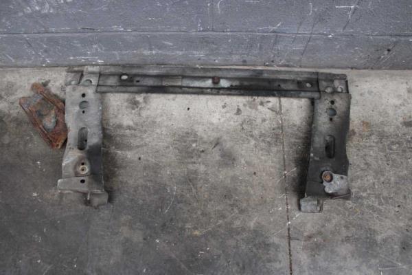 BERCEAU MOTEUR RENAULT - Vue 2